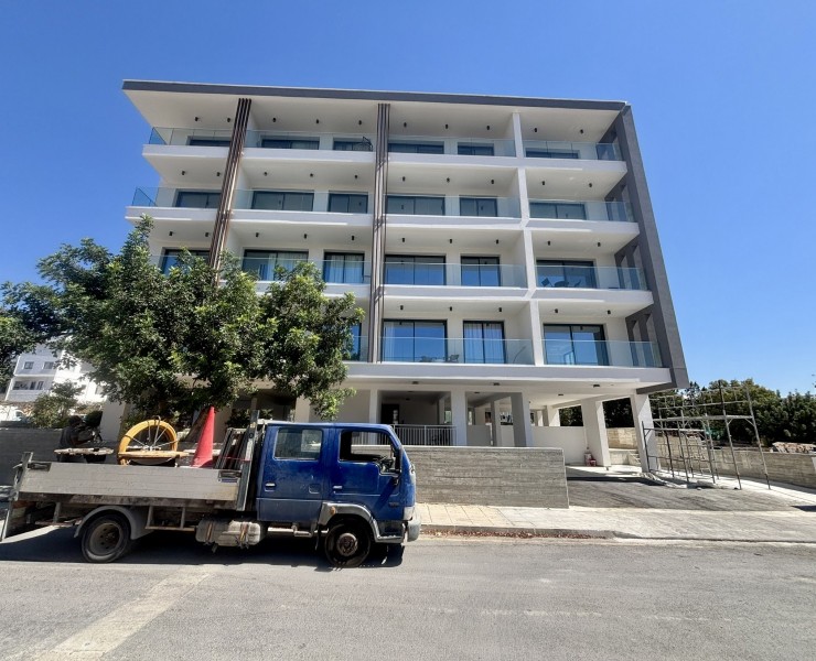 Paphos Town, Paphos Apartment For Sale | C12602