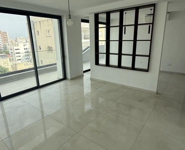 Nicosia - Trypiotis, Nicosia Apartment For Sale | C12692