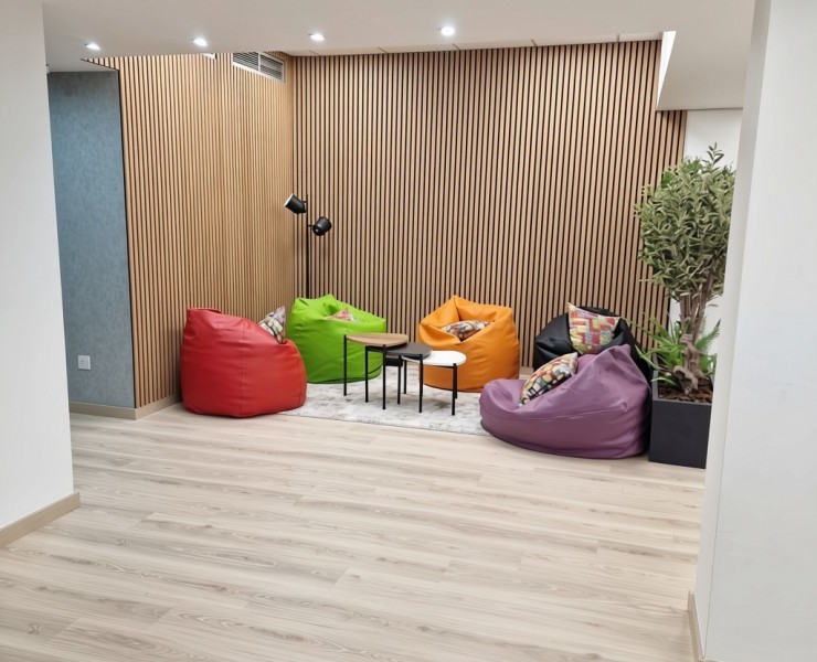 Egkomi - Makedonitissa, Nicosia Office  For Sale | C13092
