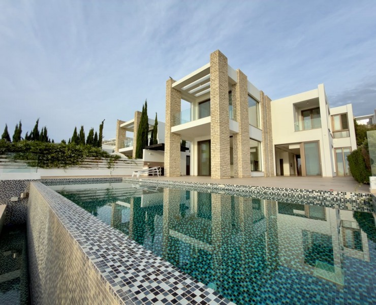 Peyia - St. George, Paphos Detached Villa For Sale | C13131