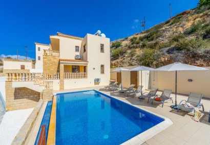 Kissonerga, Paphos Detached Villa For Sale | C1214