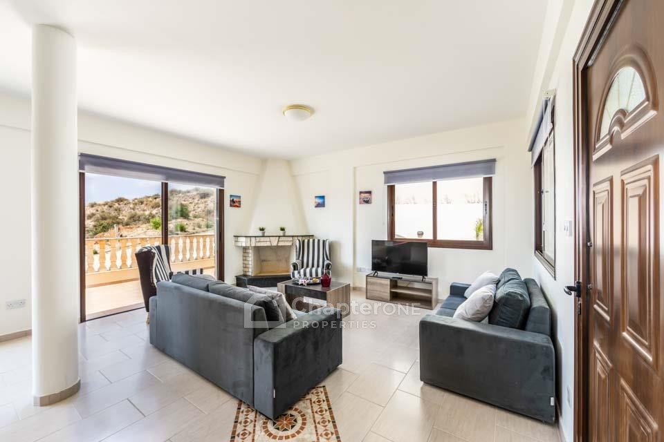 Detached Villa For Sale  in  Kissonerga