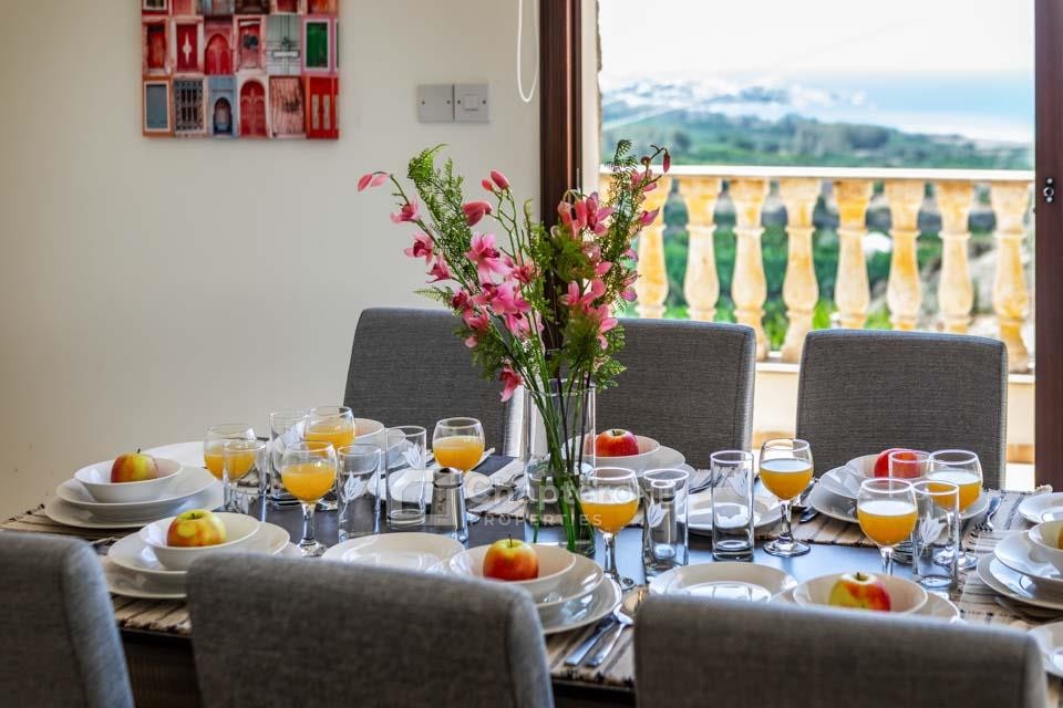 Detached Villa For Sale  in  Kissonerga