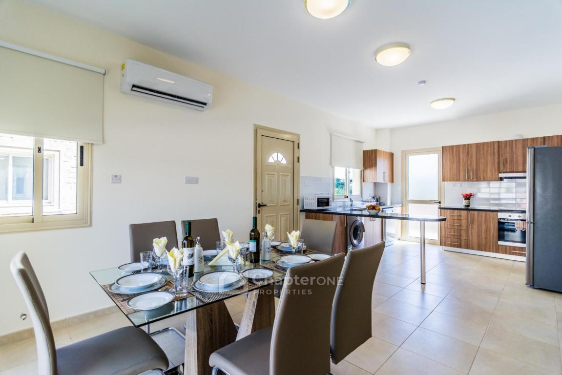 Detached Villa For Sale  in  Mesa Chorio