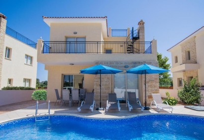 Mesa Chorio, Paphos Detached Villa For Sale | C1217