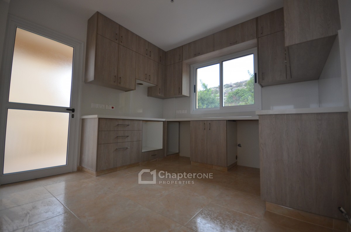 Detached Villa For Sale  in  Peyia