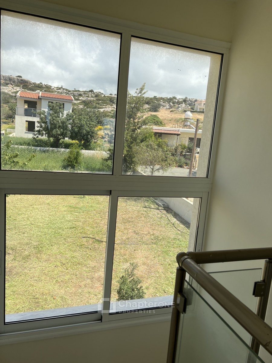 Detached Villa For Sale  in  Peyia
