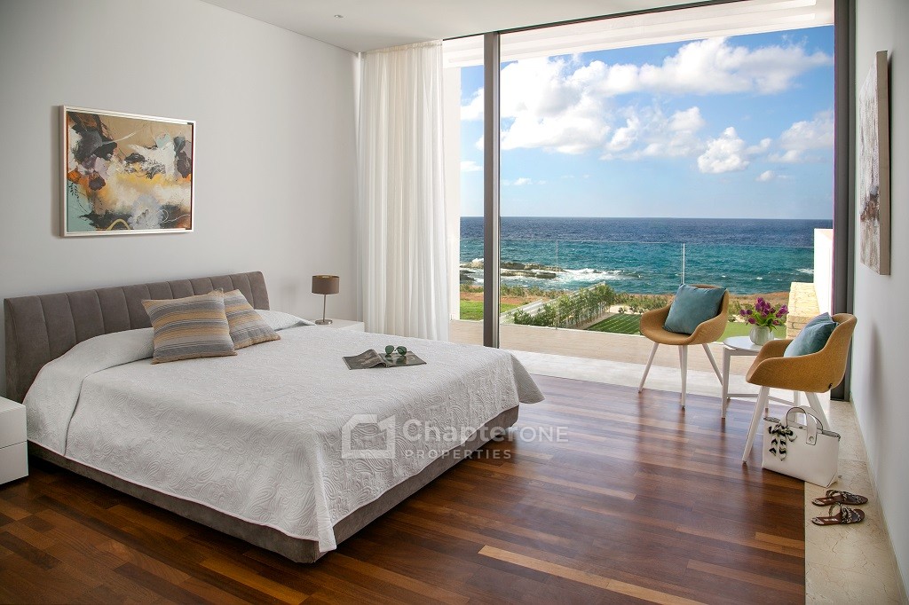 Detached Villa for sale in Peyia