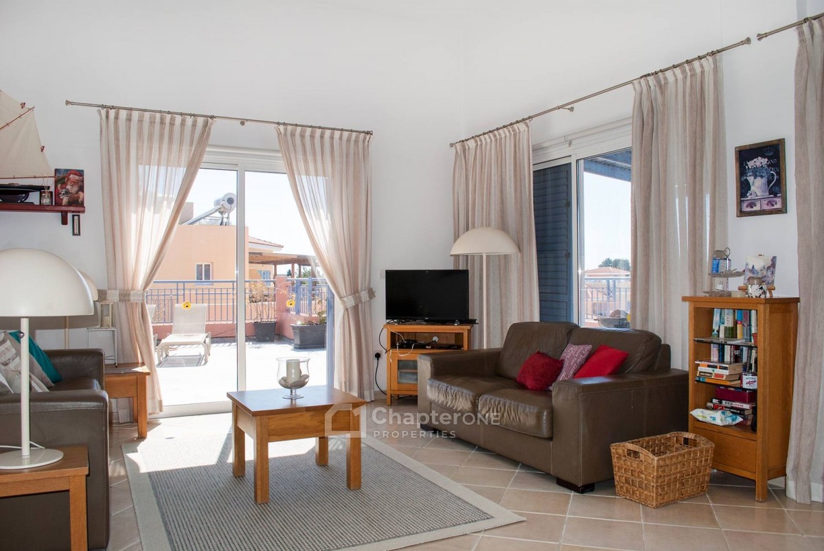 Penthouse For Sale  in  Kato Paphos