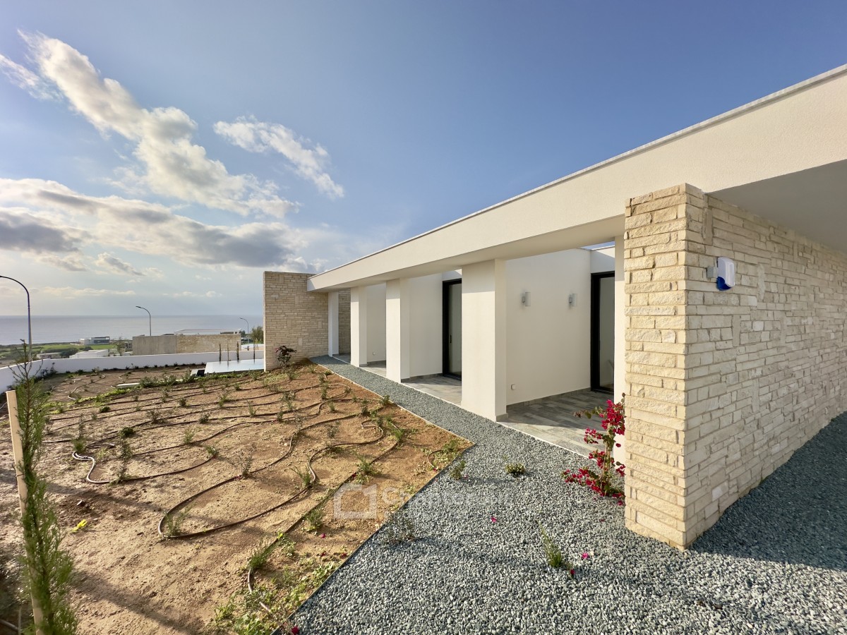 Detached Villa For Sale  in  Peyia - Sea Caves
