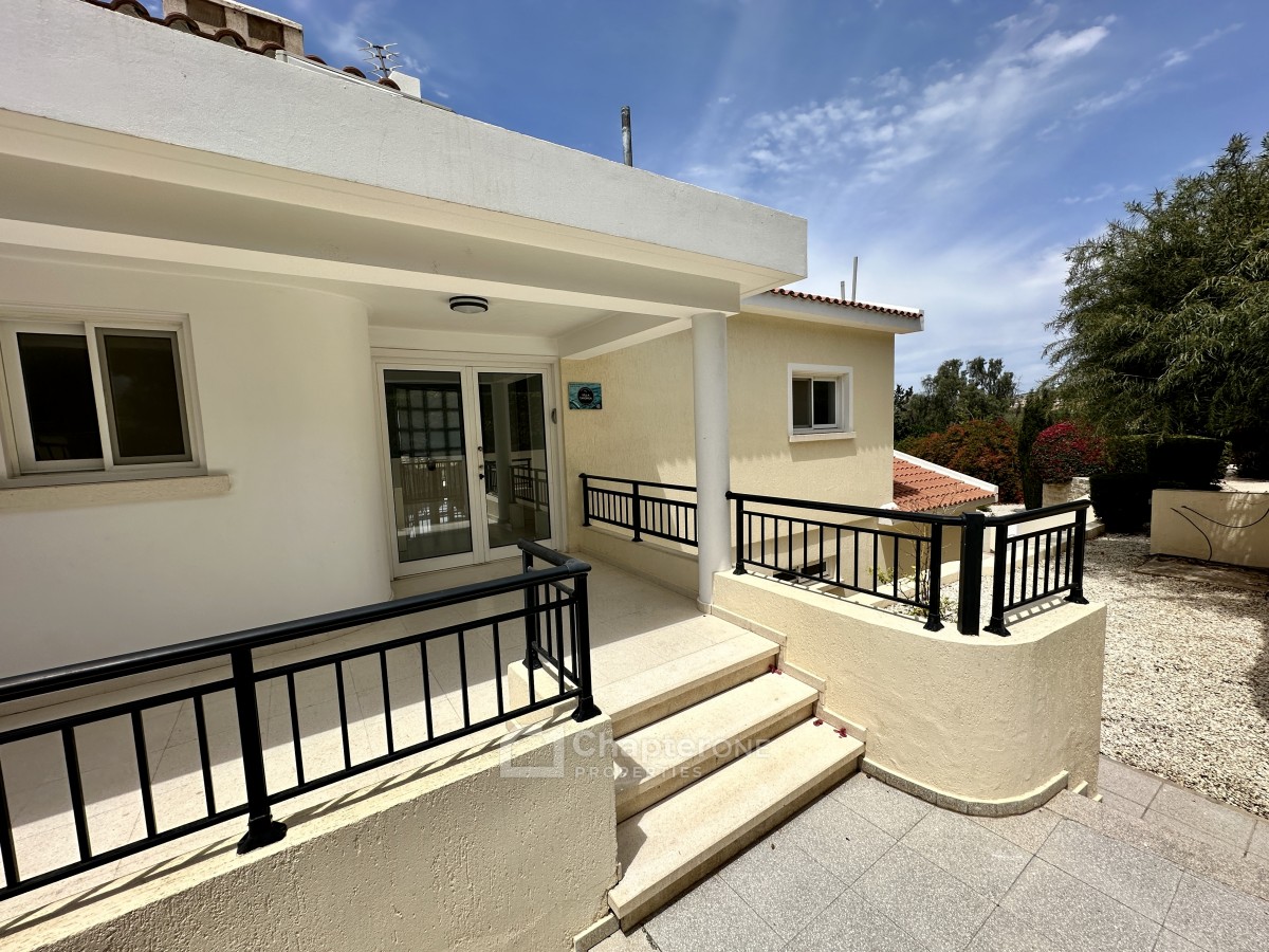 Detached Villa For Sale  in  Peyia - Coral Bay