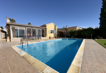 Peyia, Paphos Bungalow For Sale | C1493