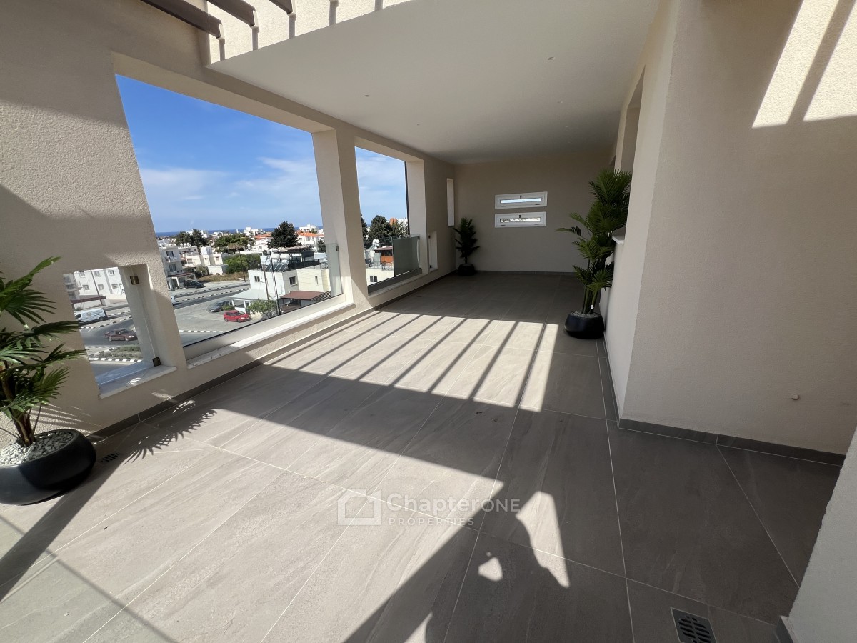 Penthouse For Sale  in  Kato Paphos - Universal