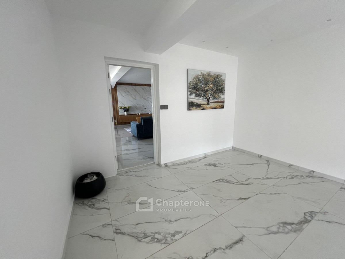 Penthouse For Sale  in  Kato Paphos - Universal