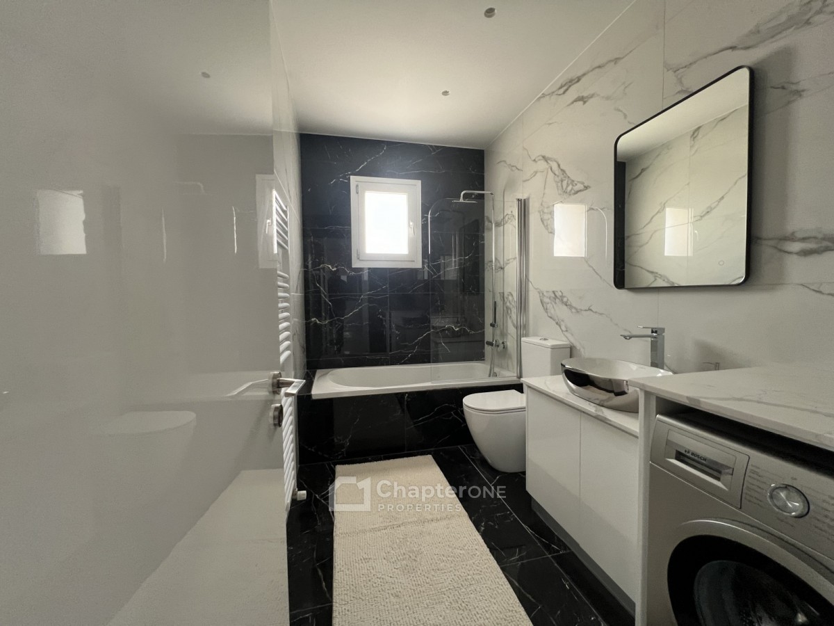 Penthouse For Sale  in  Kato Paphos - Universal