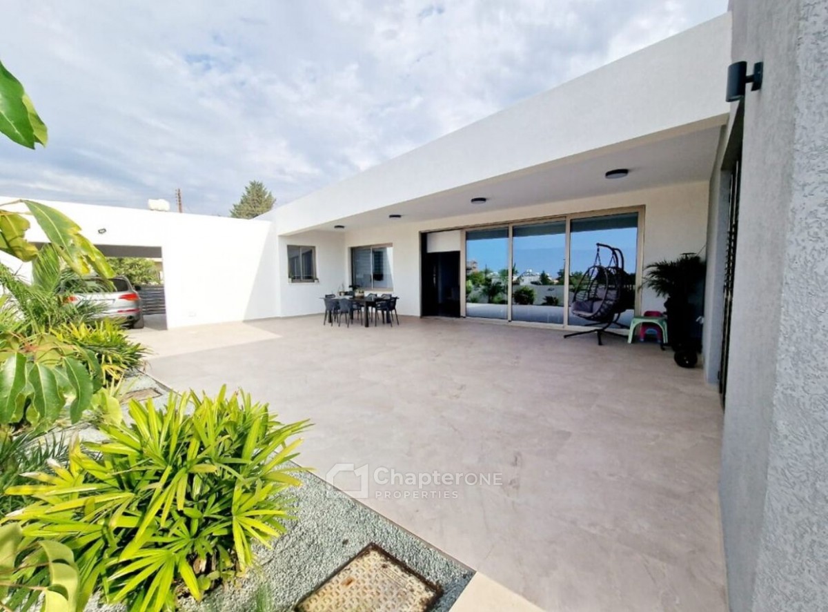 Detached Villa For Sale  in  Empa