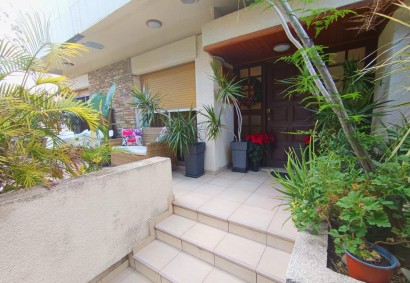 Limassol - Neapolis Ground Floor Apartment For Sale | C3038