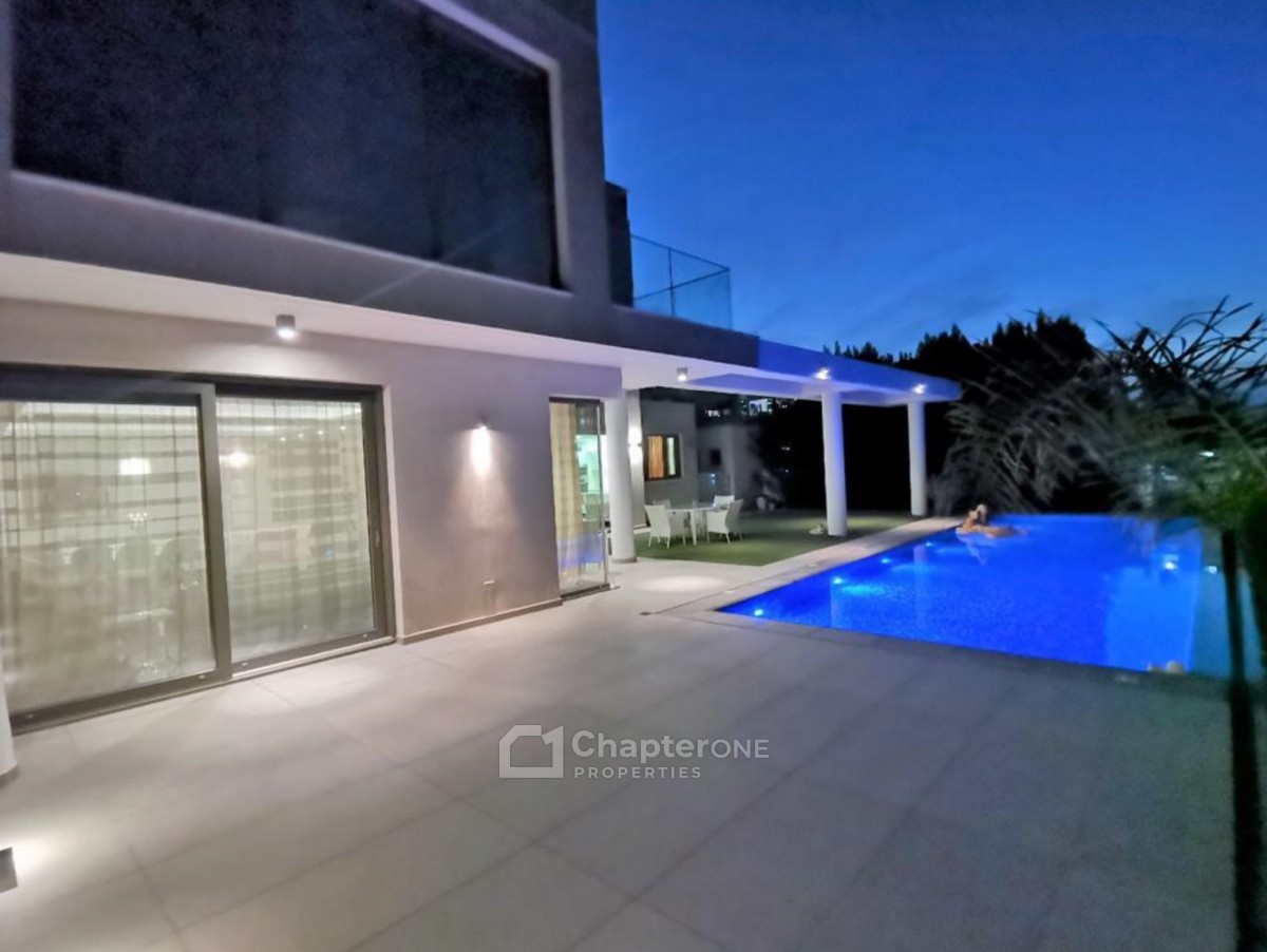 Detached Villa For Sale  in  Egkomi