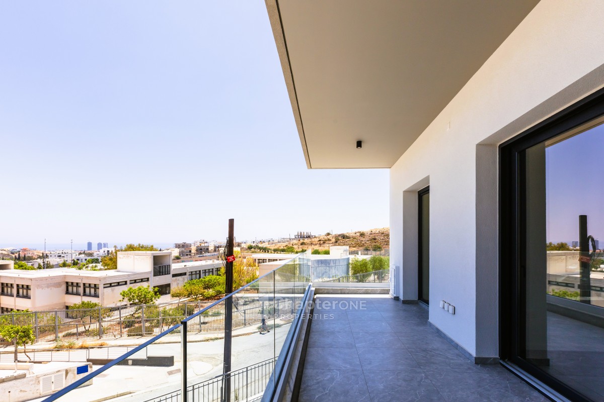 Apartment For Sale  in  Agios Athanasios