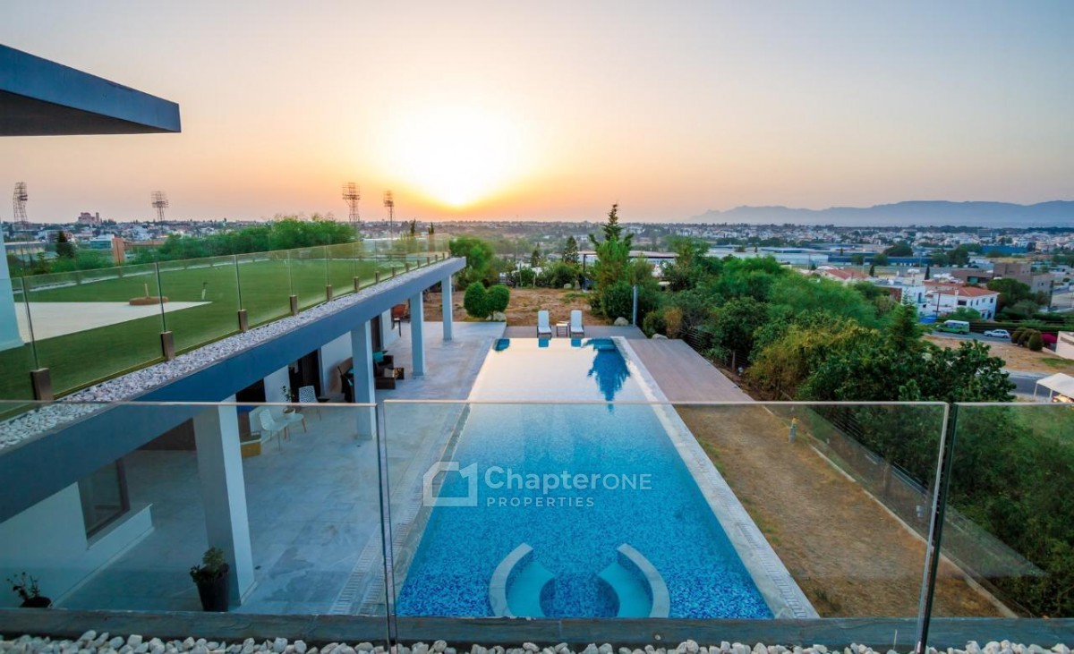 Detached Villa For Rent  in  Egkomi - Makedonitissa