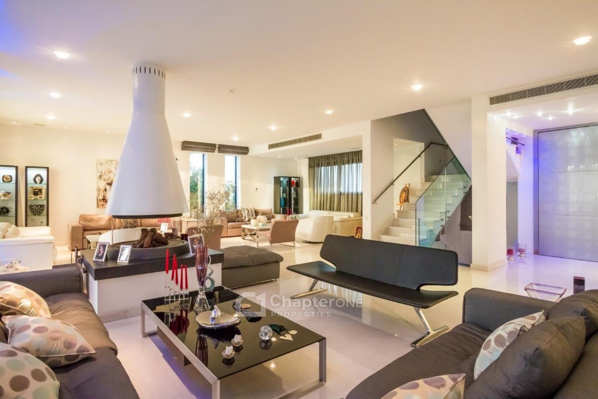 Detached Villa For Rent  in  Egkomi - Makedonitissa