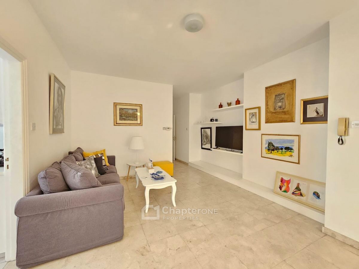 Apartment For Rent  in  Agioi Omologites