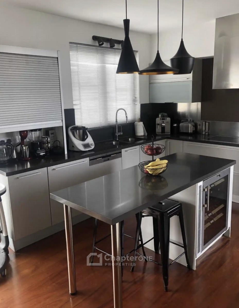 Detached Villa For Sale  in  Strovolos - Stavros