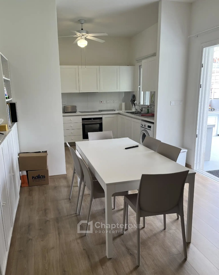 Semi Detached Villa For Sale  in  Egkomi - Parissinos