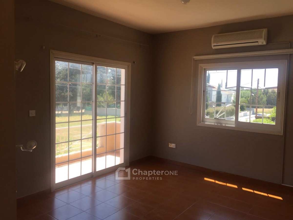 Semi Detached Villa For Sale  in  Latsia - Agios Georgios