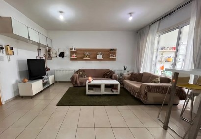 Geri, Nicosia Apartment For Sale | C3921