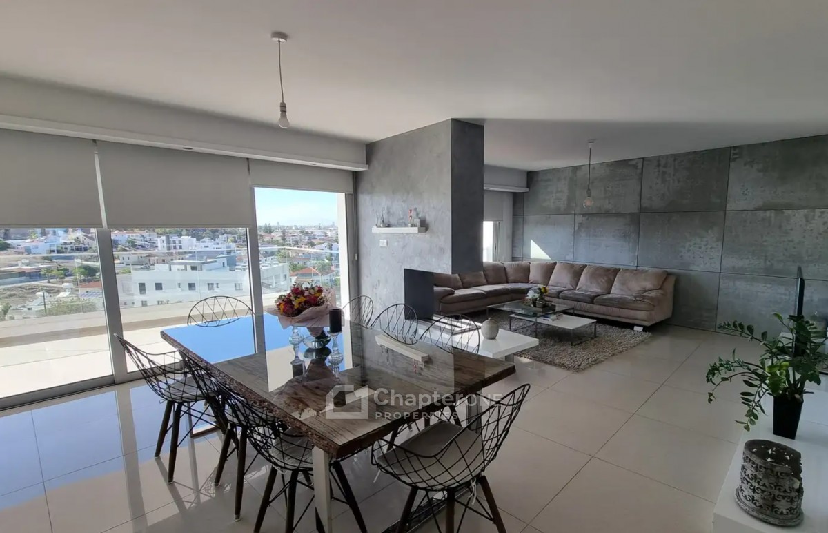 Penthouse For Sale  in  Geri