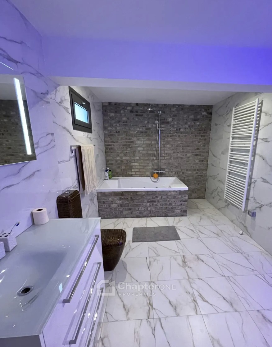 Penthouse For Sale  in  Strovolos - Acropolis