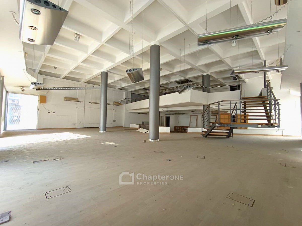Showroom For Rent  in  Limassol - Katholiki