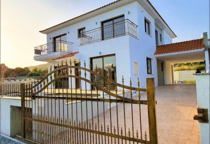 Eptagoneia, Limassol Detached Villa For Sale | C4066