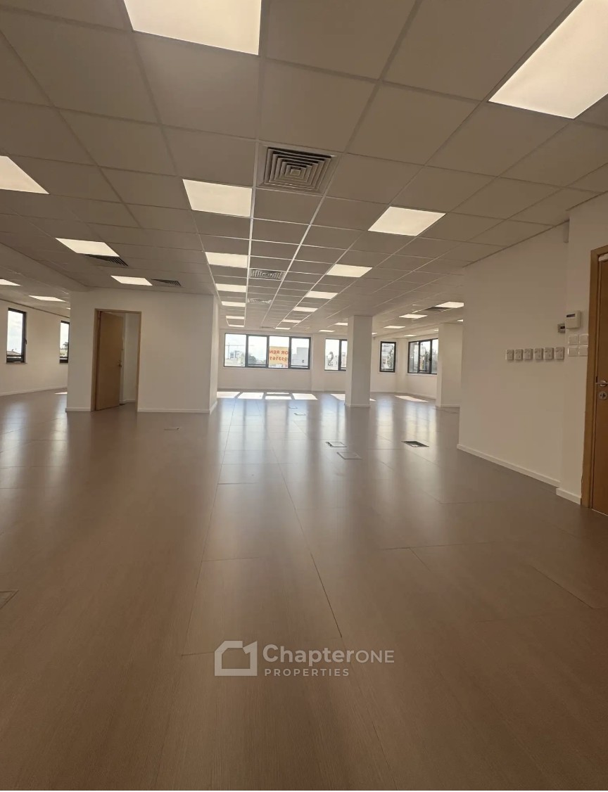 Office  For Rent  in  Strovolos - Dasoupolis