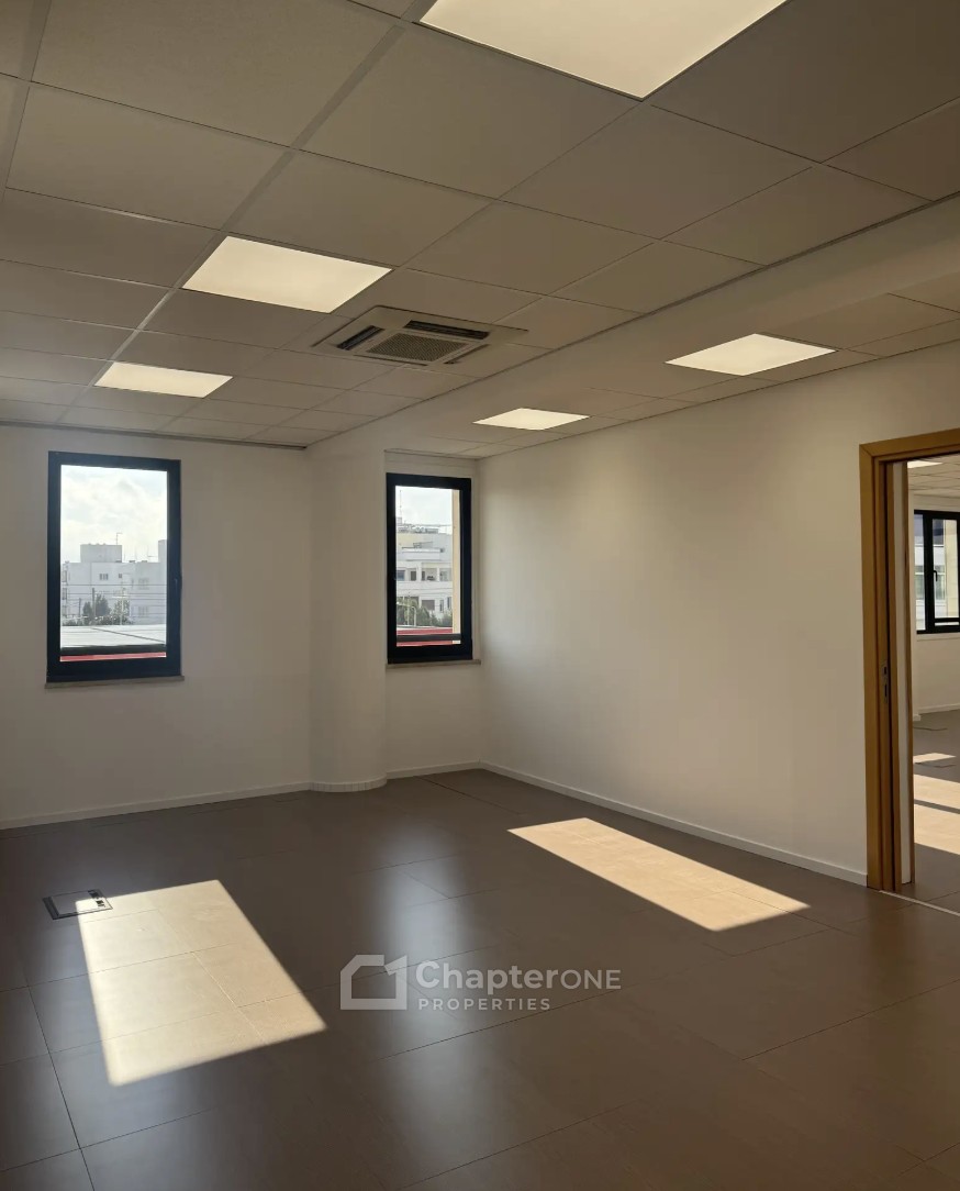 Office  For Rent  in  Strovolos - Dasoupolis