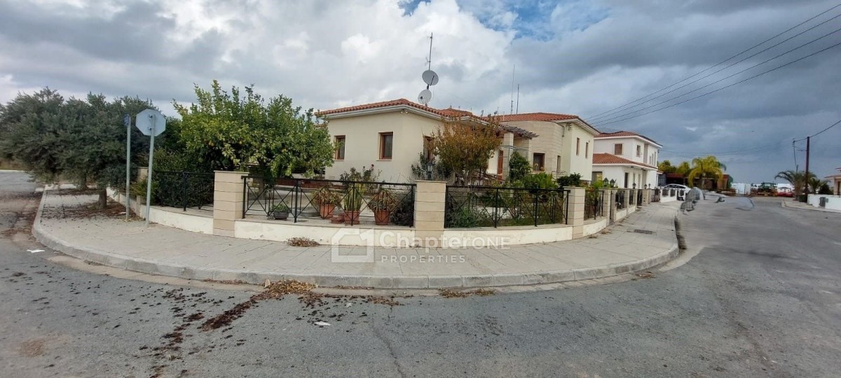 Detached Villa For Sale  in  Kiti