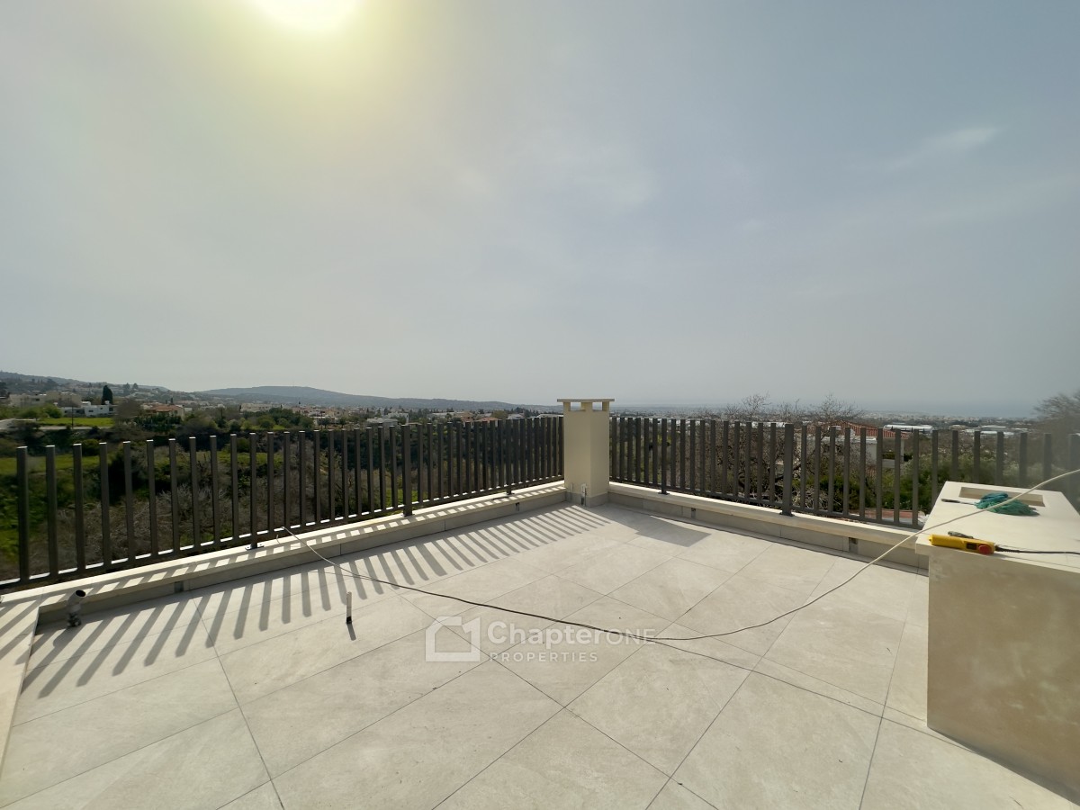 Semi Detached Villa For Sale  in  Tremithousa