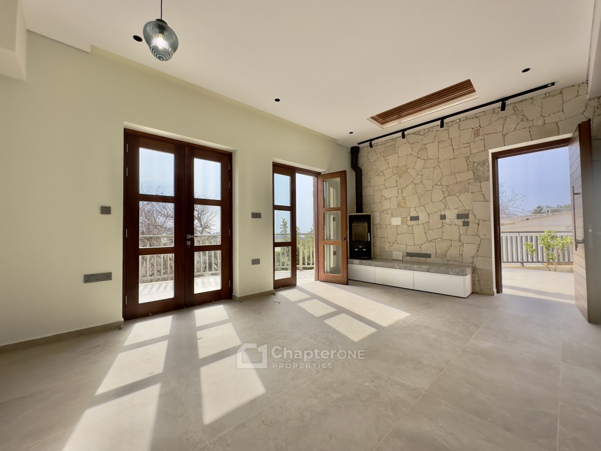 Semi Detached Villa For Sale  in  Tremithousa