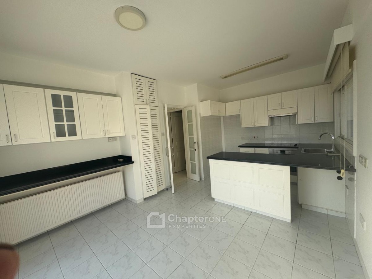 Penthouse For Sale  in  Nicosia - Lykabittos