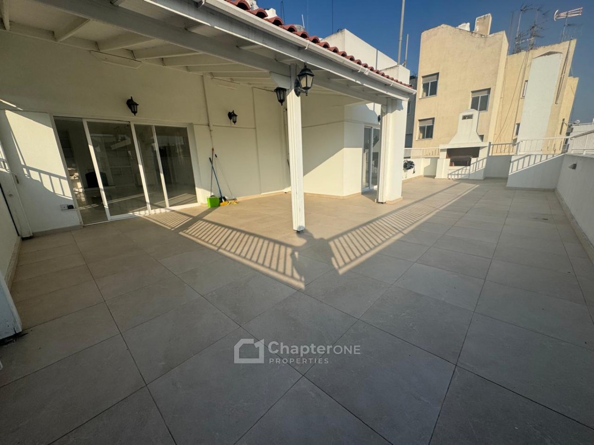 Penthouse For Sale  in  Nicosia - Lykabittos
