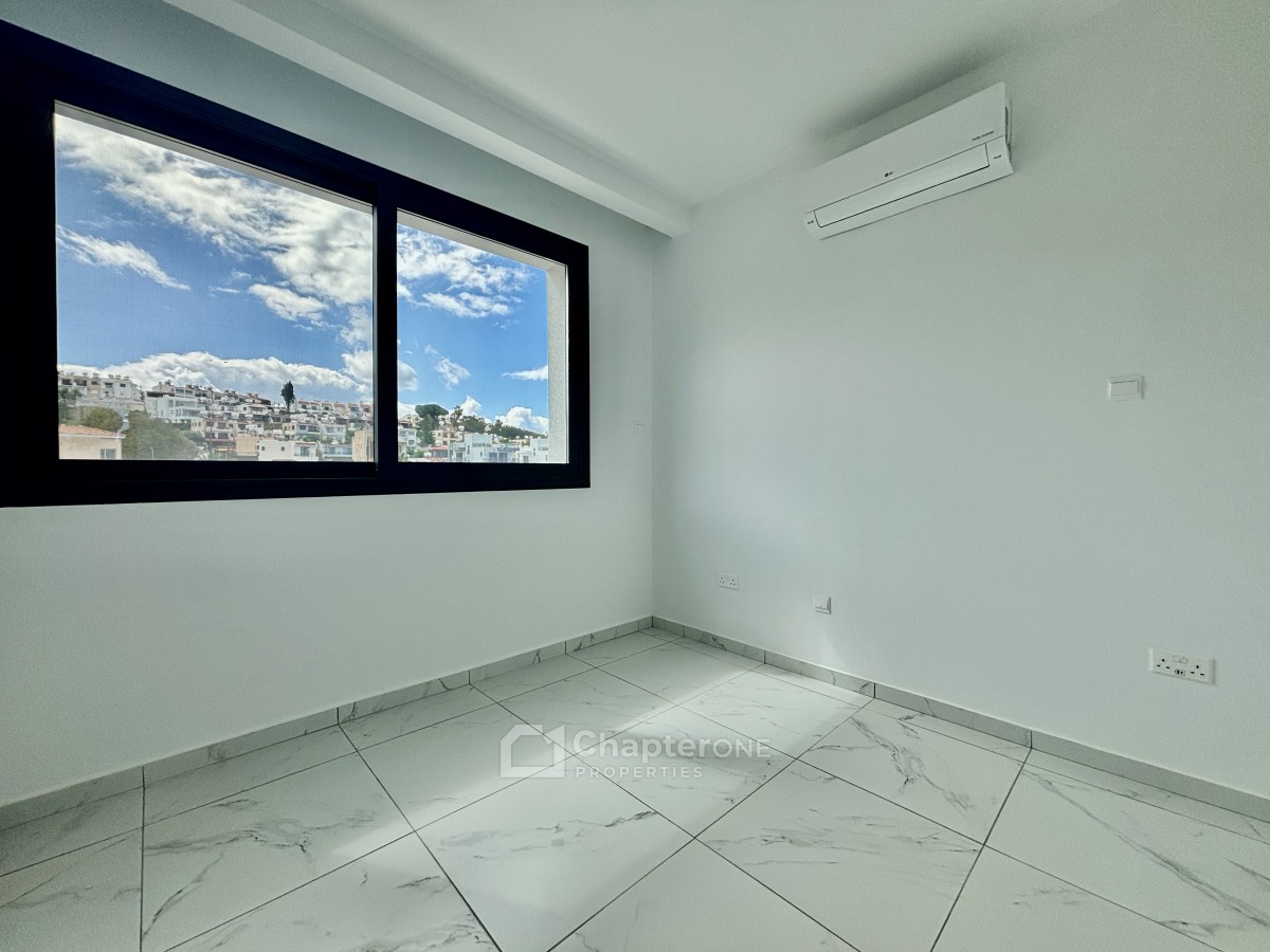 Town House For Sale  in  Chlorakas