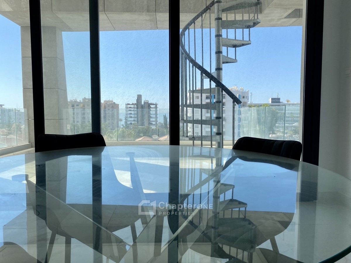 Penthouse For Sale  in  Germasogeia Tourist Area