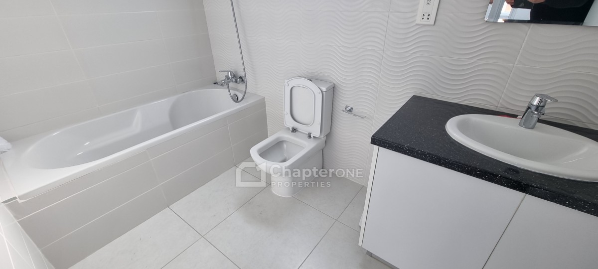 Detached Villa For Sale  in  Anavargos