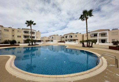 Mandria, Paphos Apartment For Sale | C4644