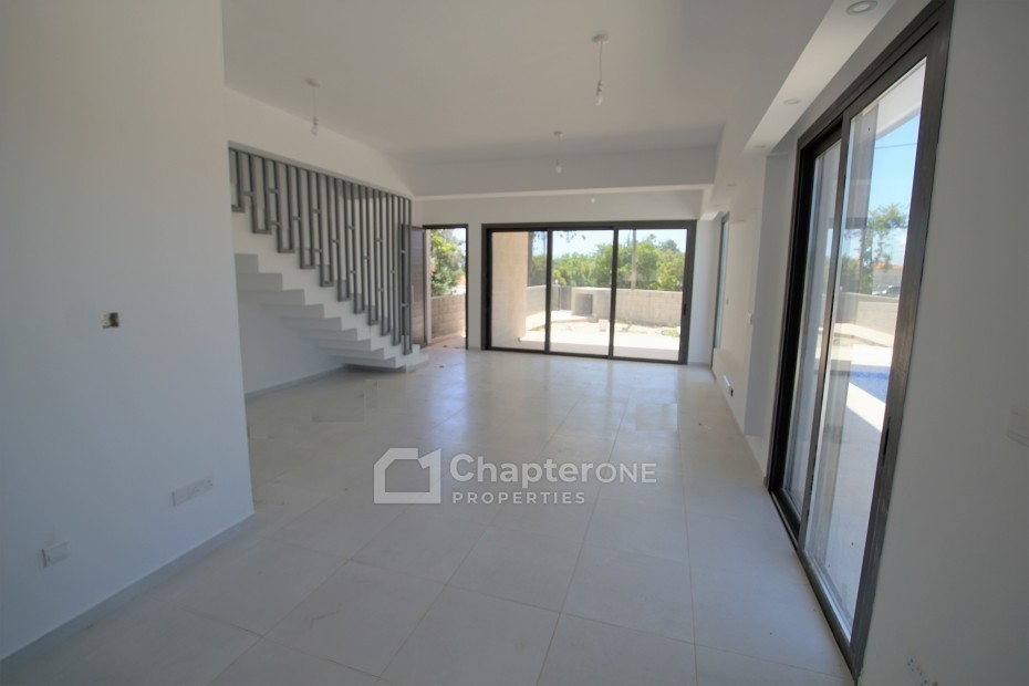 Detached Villa For Sale  in  Trachoni Lemesou