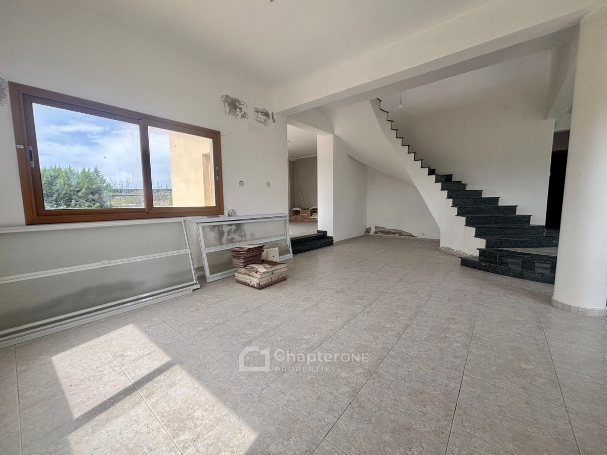 Detached Villa For Sale  in  Peyia - Coral Bay