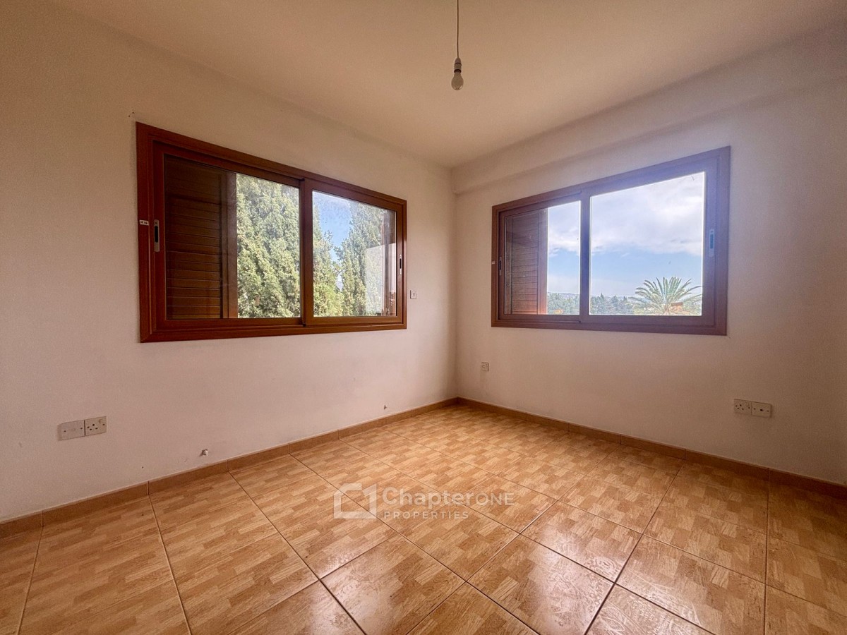Detached Villa For Sale  in  Peyia - Coral Bay