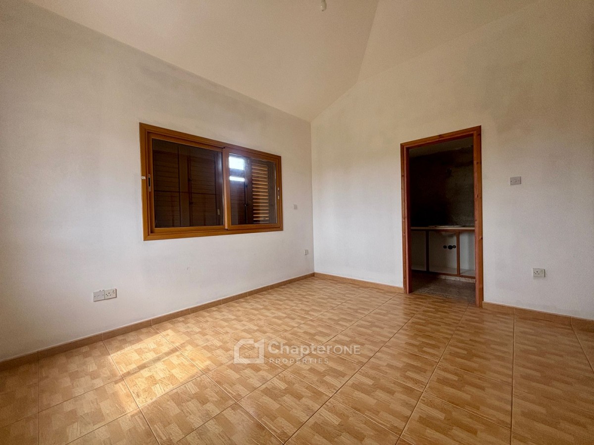 Detached Villa For Sale  in  Peyia - Coral Bay