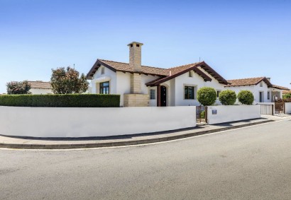 Agia Thekla, Famagusta Traditional House For Sale | C5257